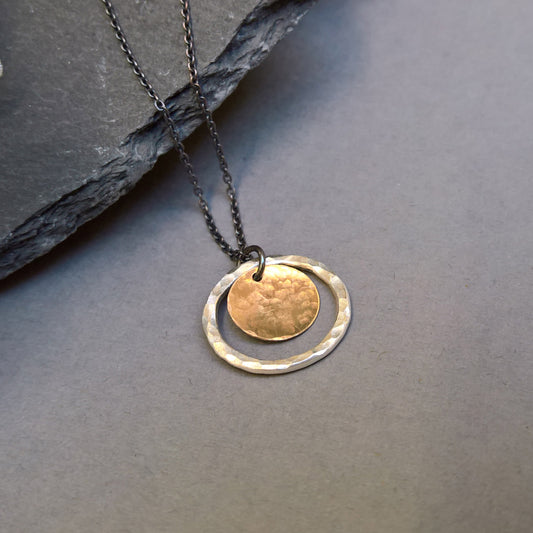 Dainty silver circle necklace